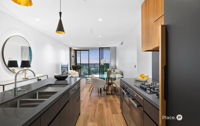 6025 / 6 Parkland Boulevard, Brisbane City